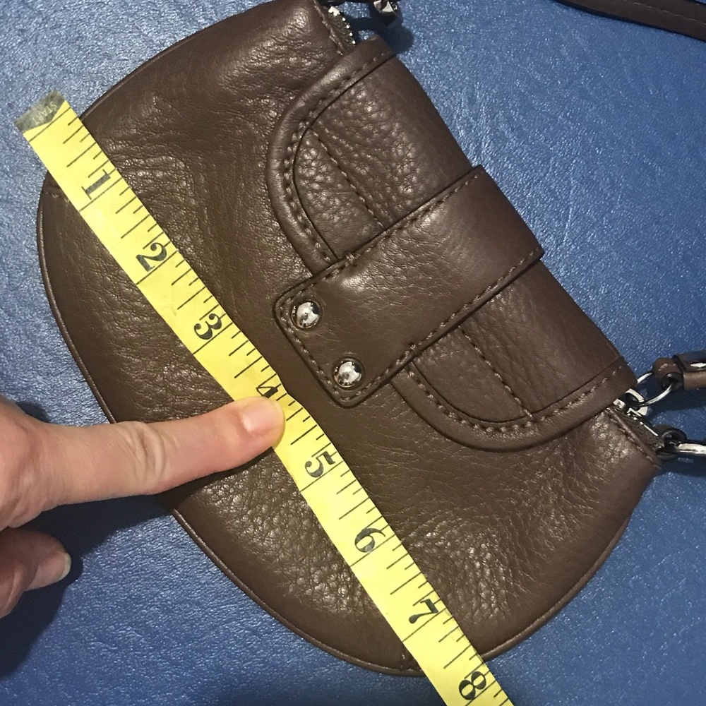 Banana Republic brown pebble leather wristlet - Picture 12 of 16